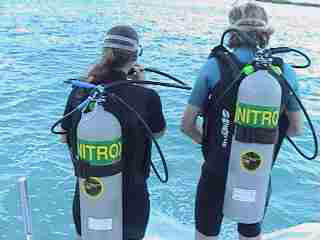 divers supplies